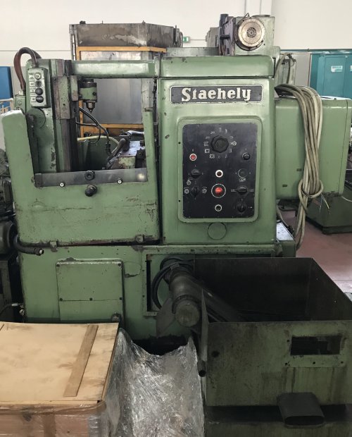 Gear cutting machine Staehely